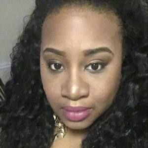 Meet your Posher, Chrissy